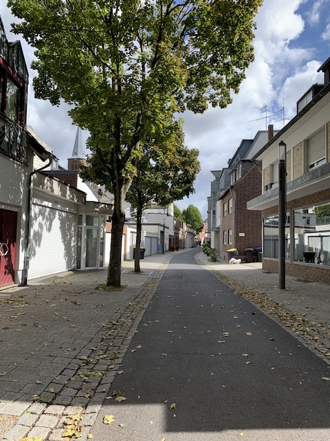 А вот уже и за семьдесят