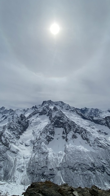 В ладошках у Бога