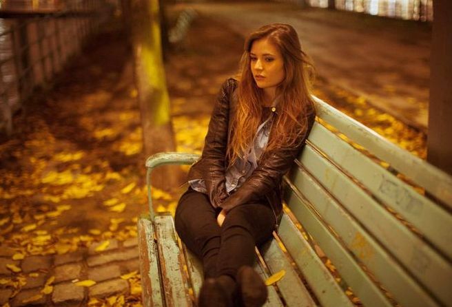 Снова осень мажет просинь...