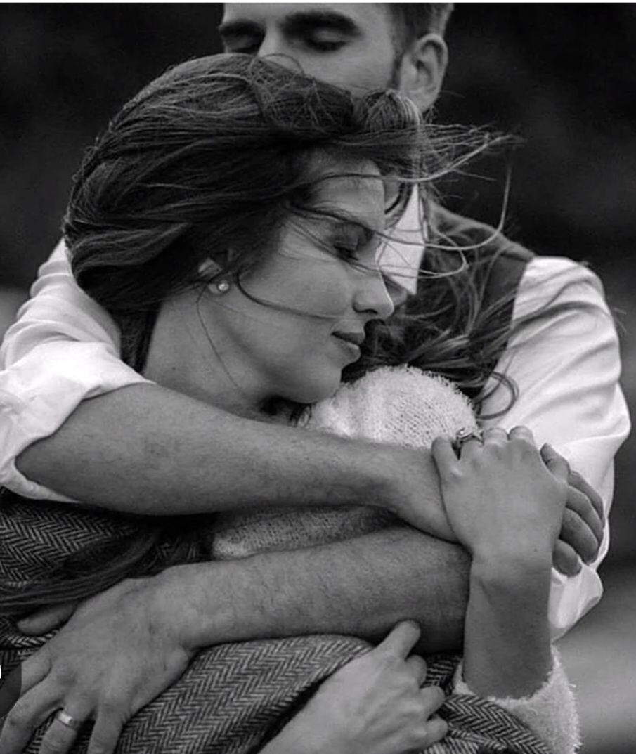 Ношу лирические платья...