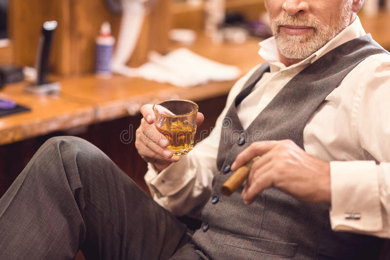 Зачем издеваться над бедной бумагой?