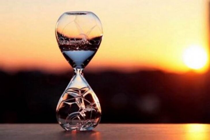 Сжалься, время