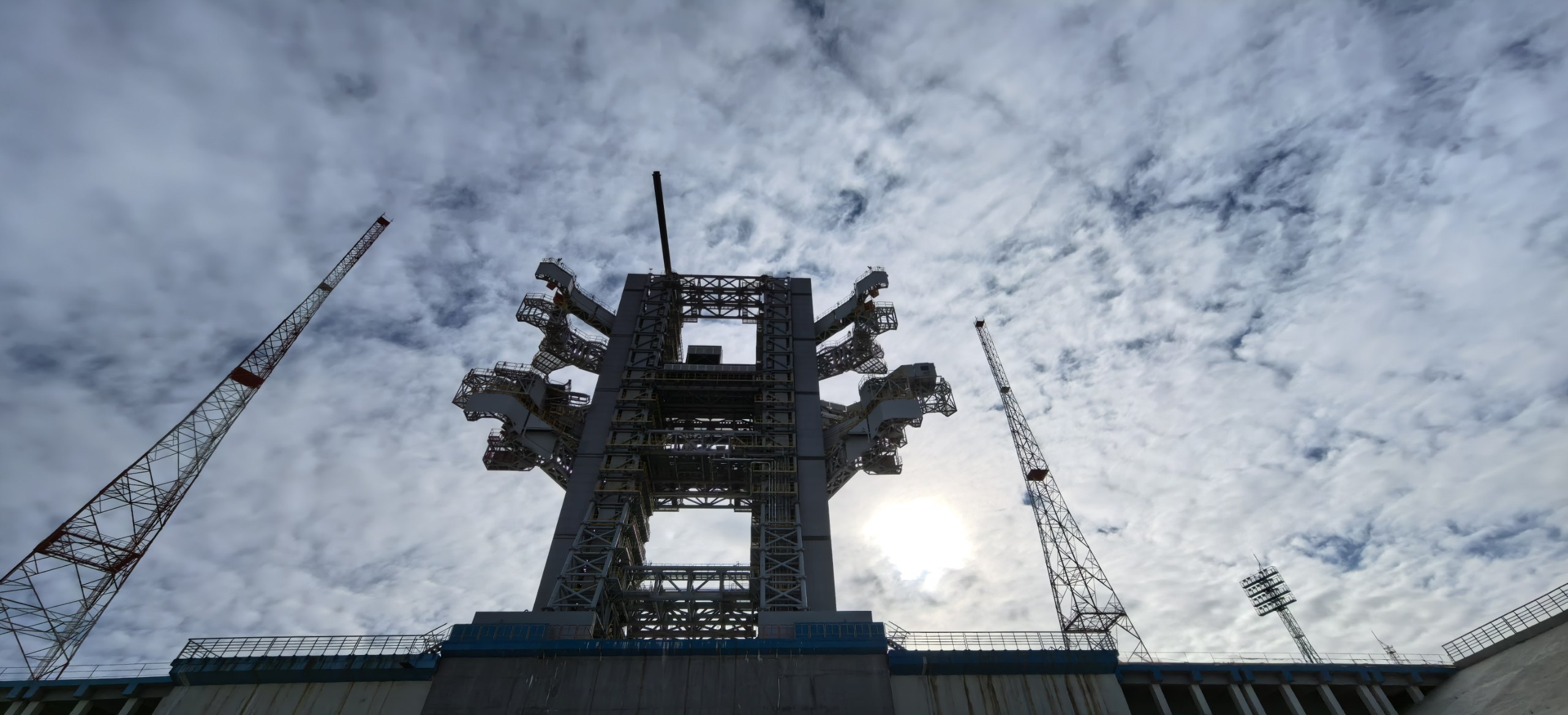 Стартовый стол Ангара