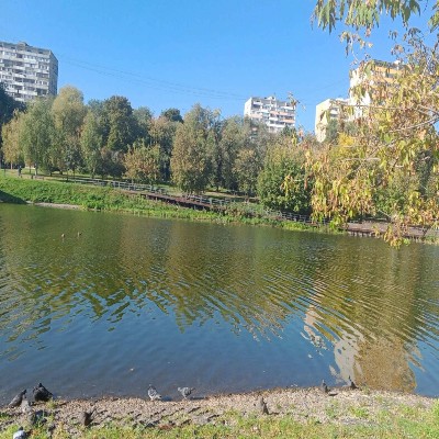 Отражение в Черкизовском пруду