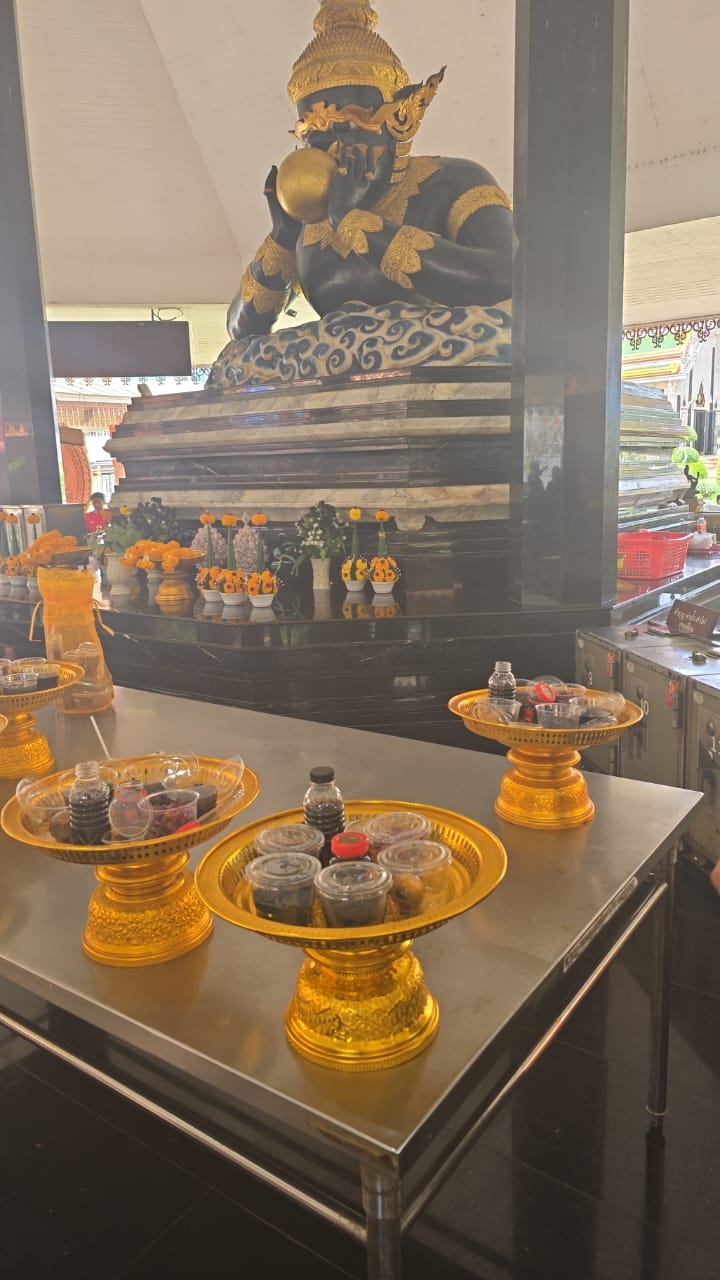 Совершу средь них великое мщение