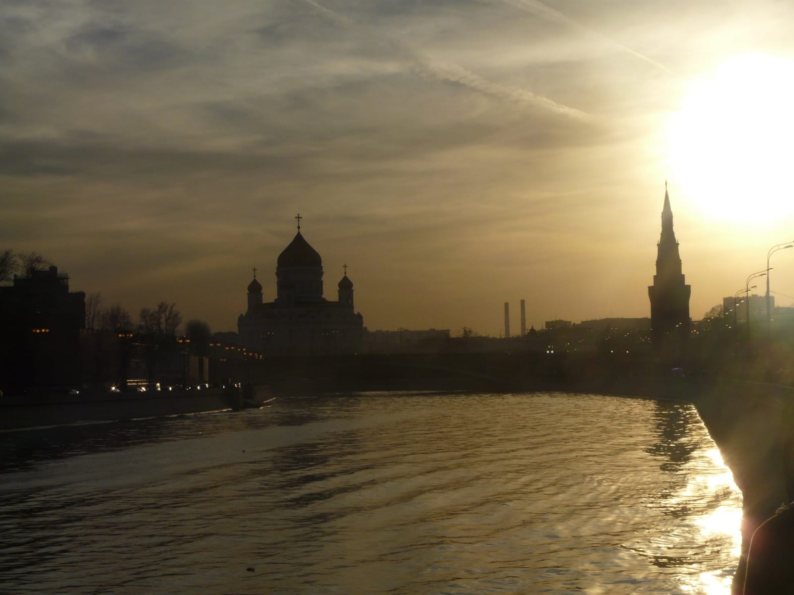 Дремало небо