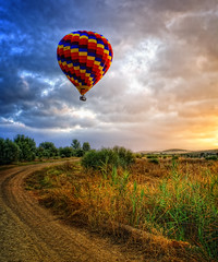 Несётся время - воздушный шар...