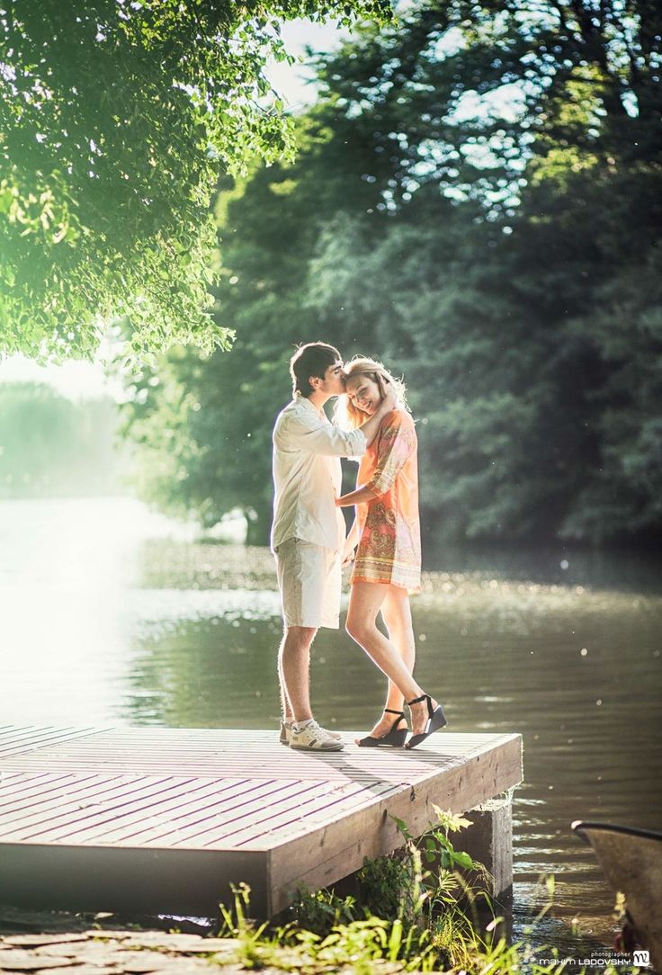 Слова любви на лист спешат...