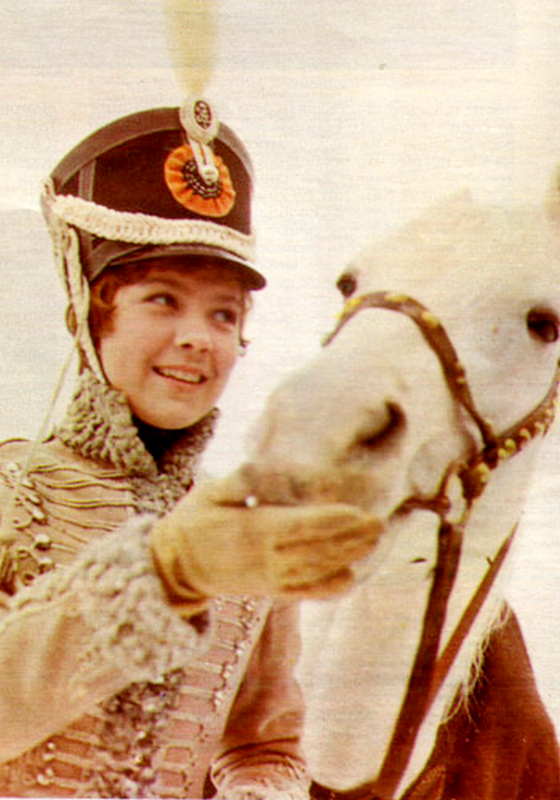 Кавалерист-девица