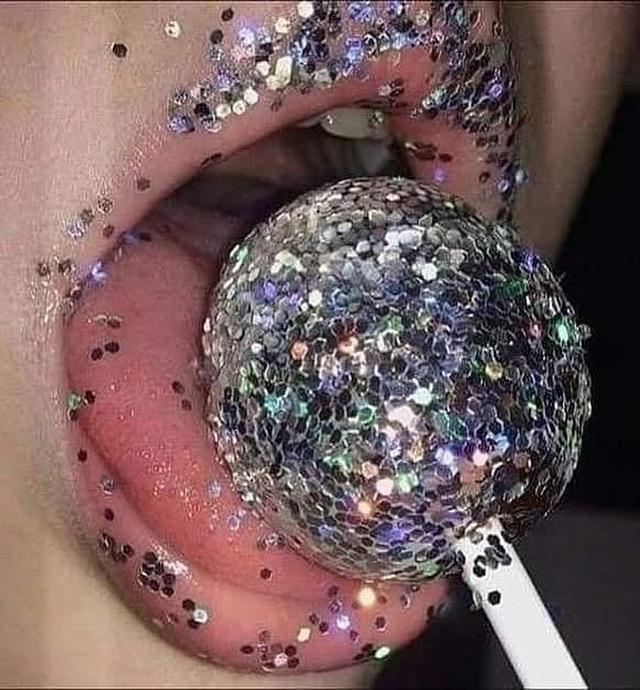 Праздники запятые