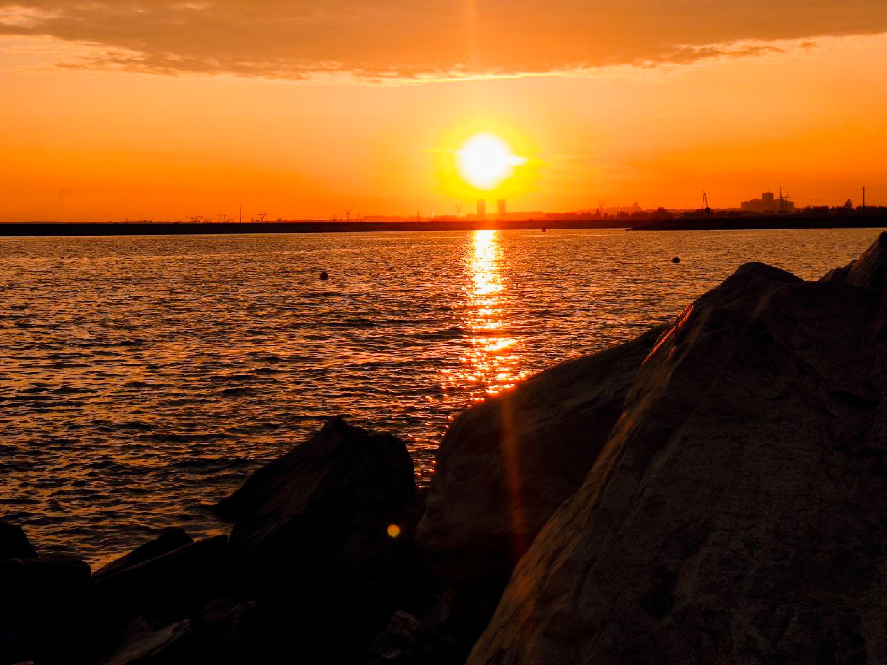 От меня исходит свет