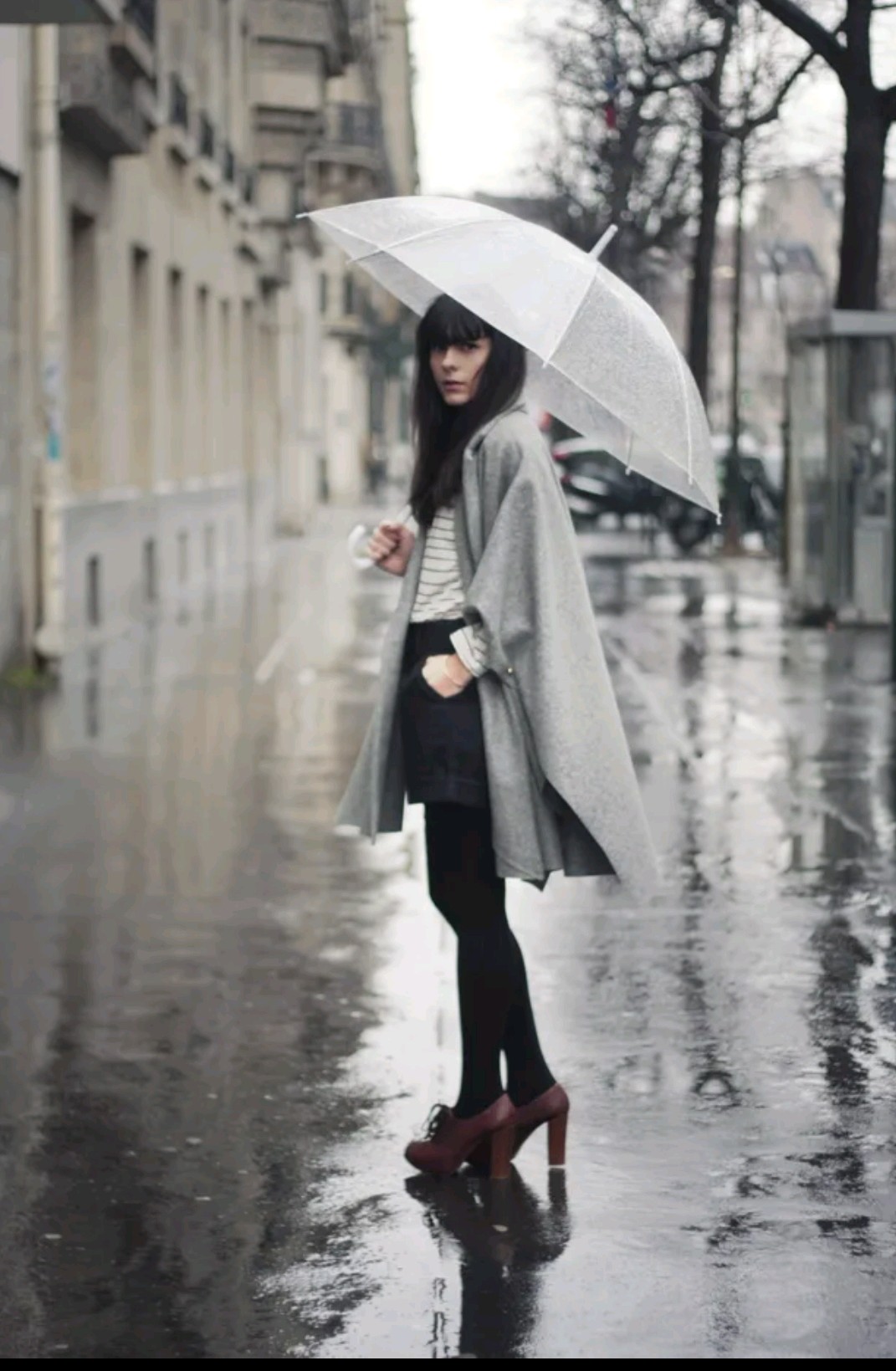 Автограф оставляет на стекле...