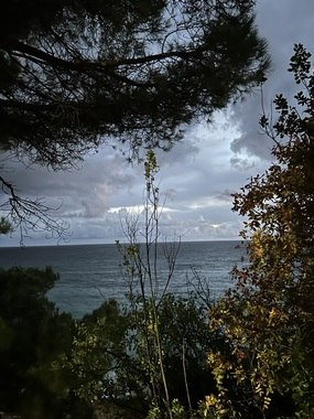 Я снова улыбаюсь