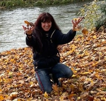 Смеясь над снегом, ветром и зимой...