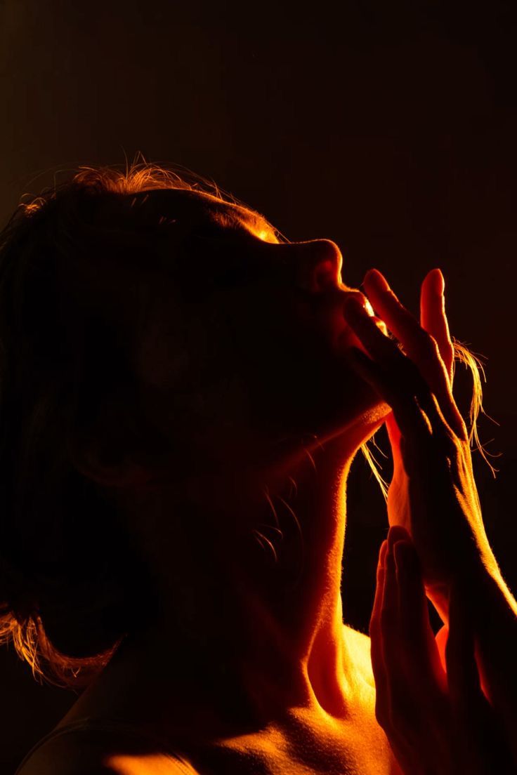 За всю жизнь мне Вас не разгадать..