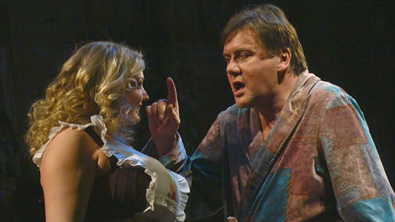 Увы, турусы ныне без колёс. Какой-то недоумок