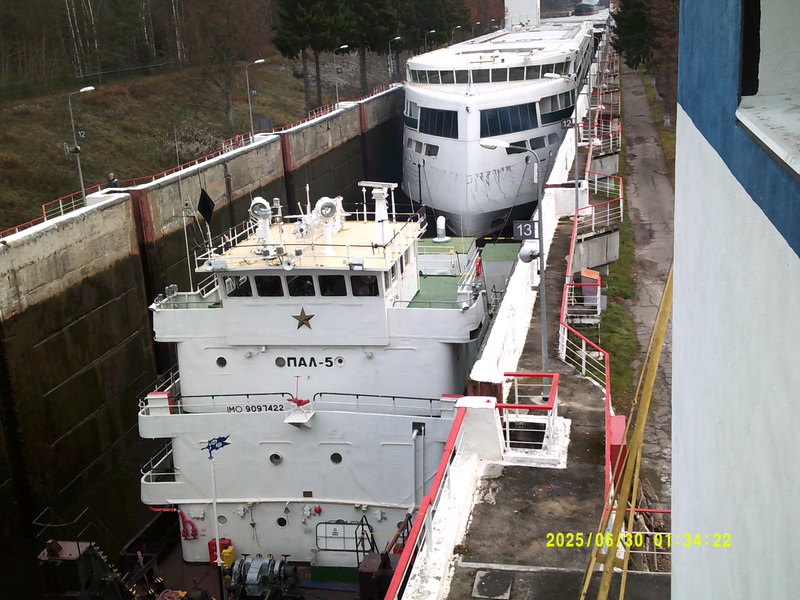 толкач идёт