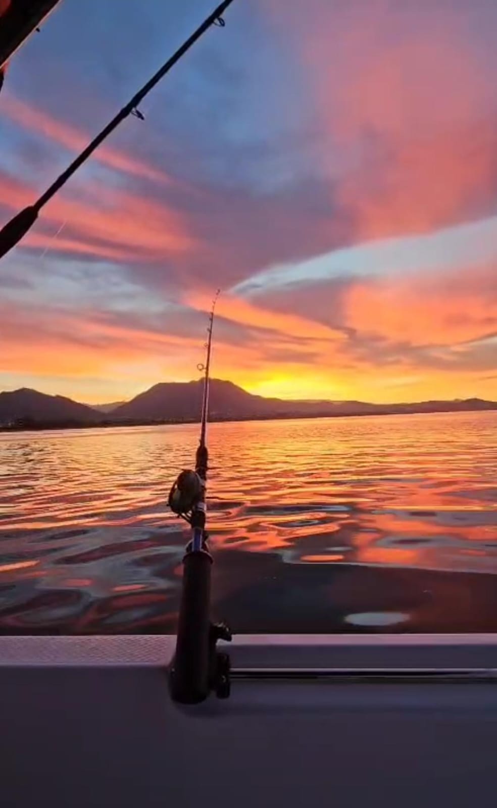 Такое видят только рыбаки...