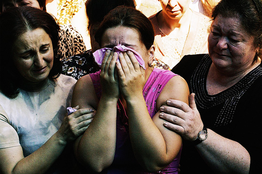 Слёзы матери горьки