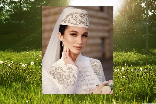 Уацырухс акростих