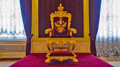 Пустой трон. На День народного единства