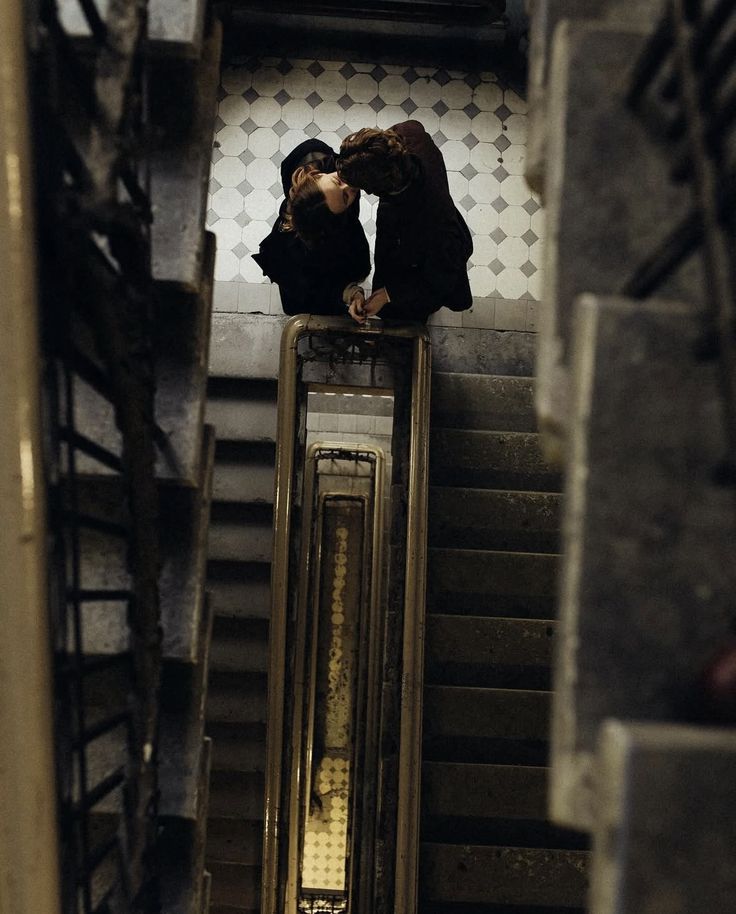 Она. В вечность заронившийся навсегда