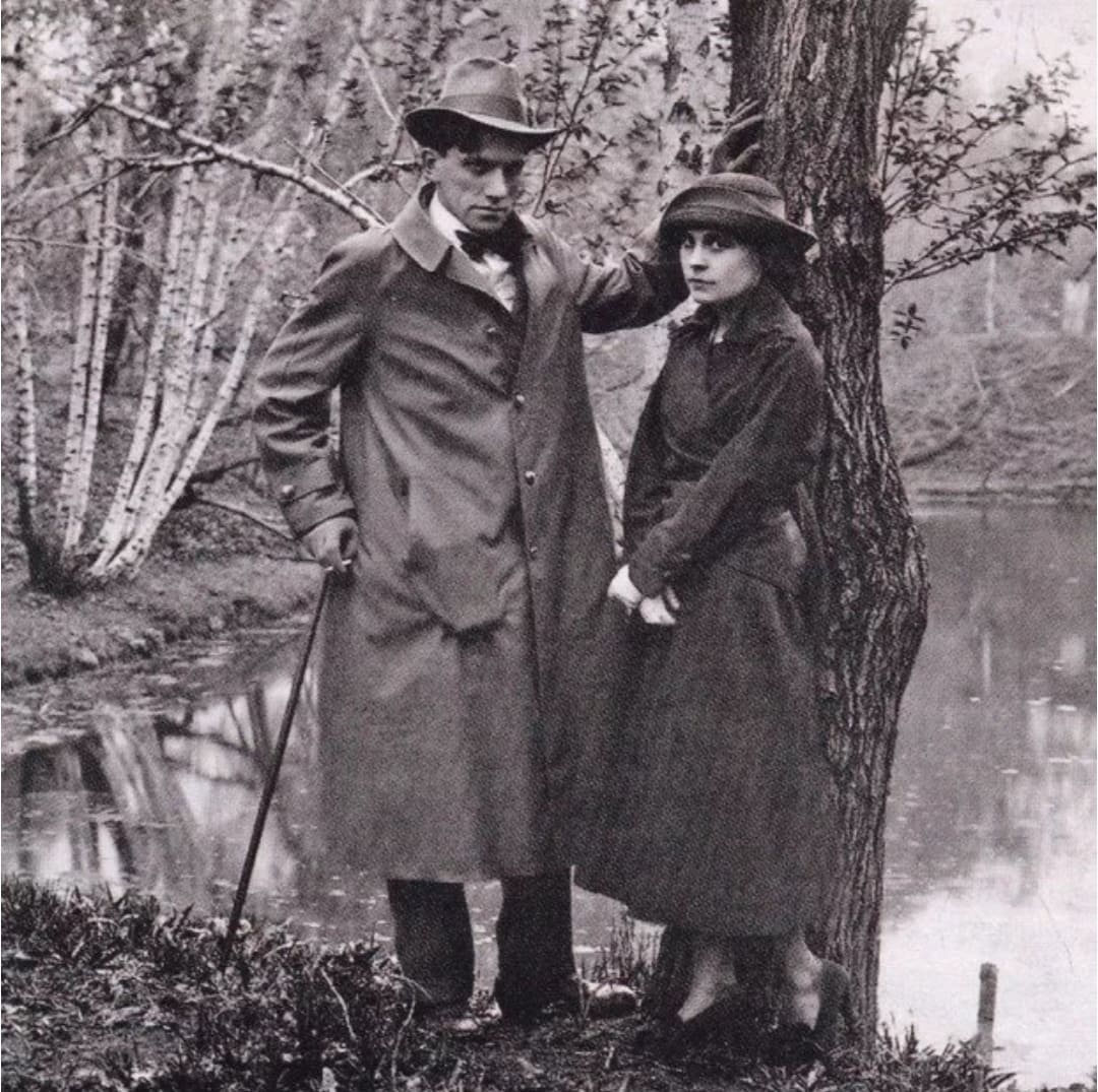 Нетто-Брутто. О Маяковском от его лица