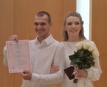 Сыну Никите и дочке Анютке! С Кожаной свадьбой!