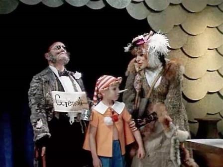 Такое ощущенье, я в театре