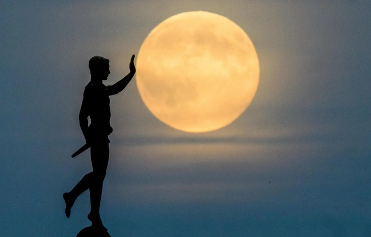 Размышления в суперлуние