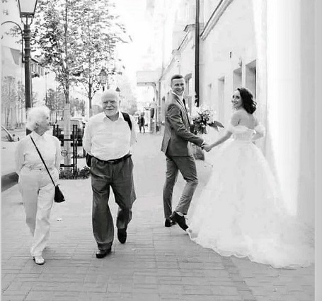 Миг между прошлым и будущим...