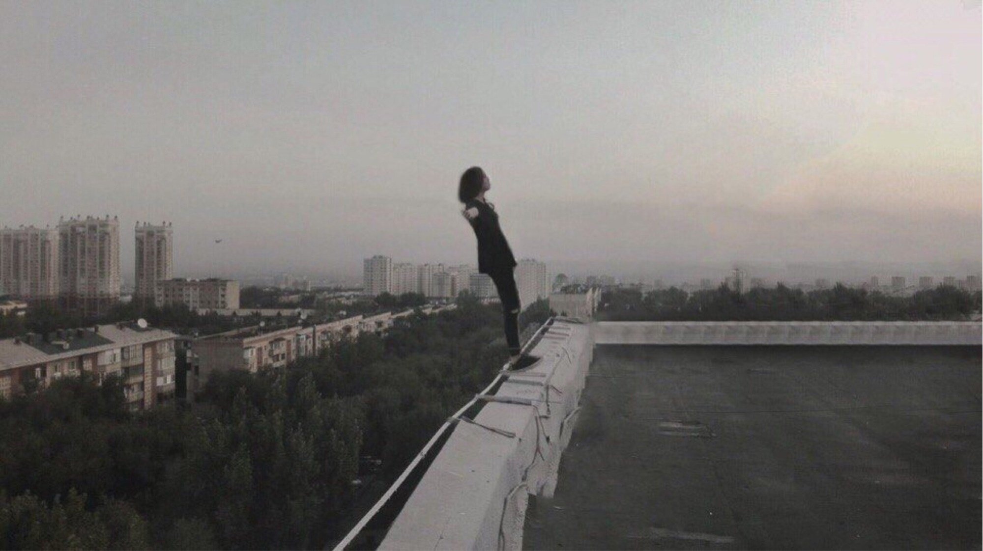 Потоки воздуха замерли...