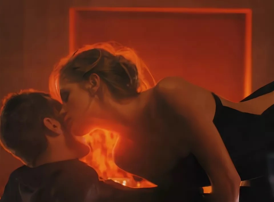 Вселенной мост. 2025г