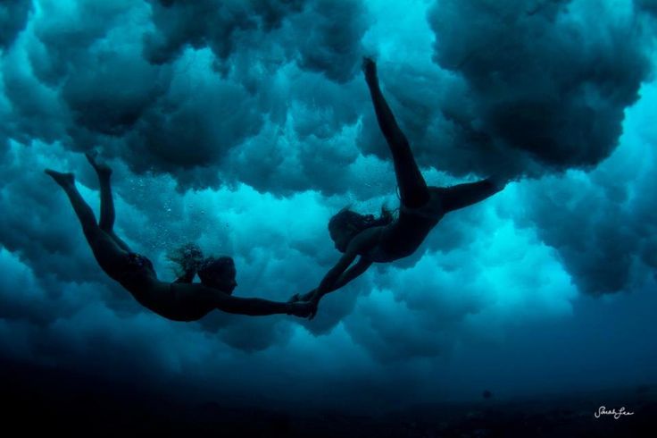 В невесомости