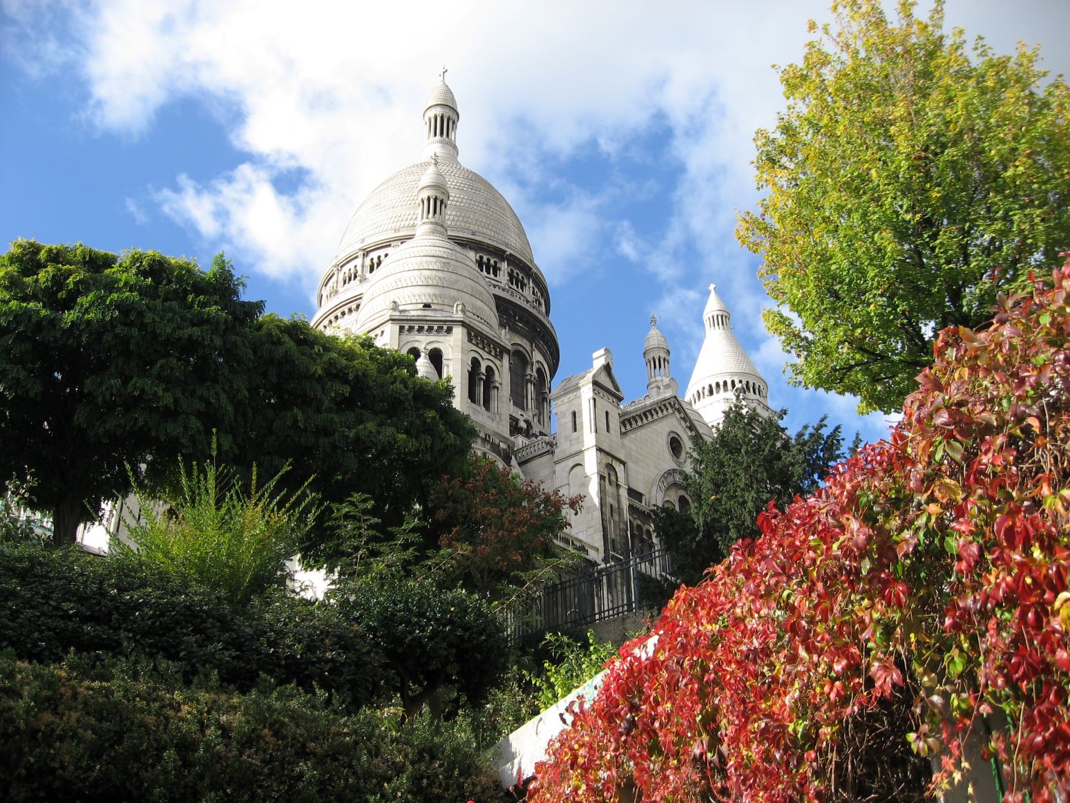 Сомнениями мысли изгрызаны...