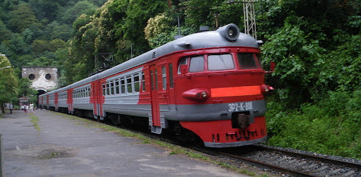 Я, сама - себе, поезд!