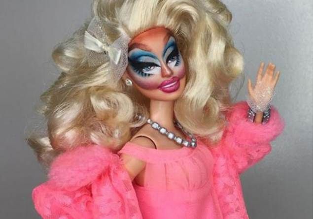 Старая Барби выплыла в свет Весёлые Экспромты