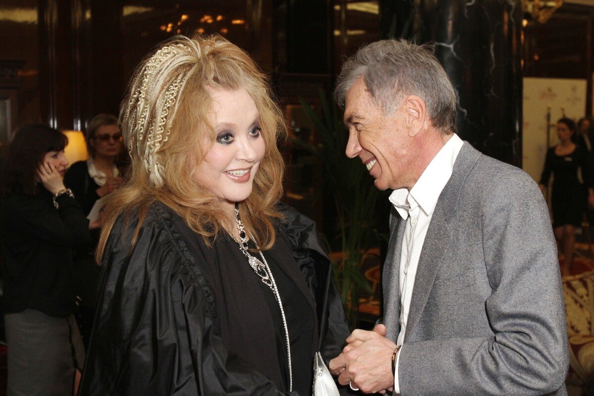 Птица певчая