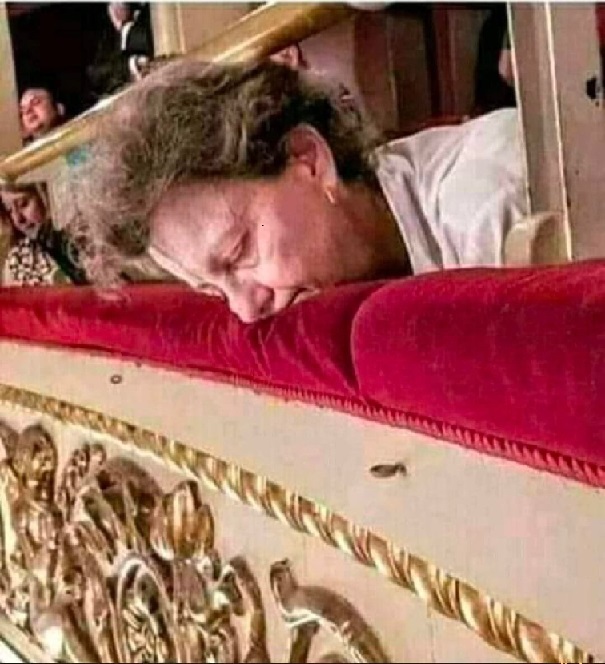 Вы любите театр?