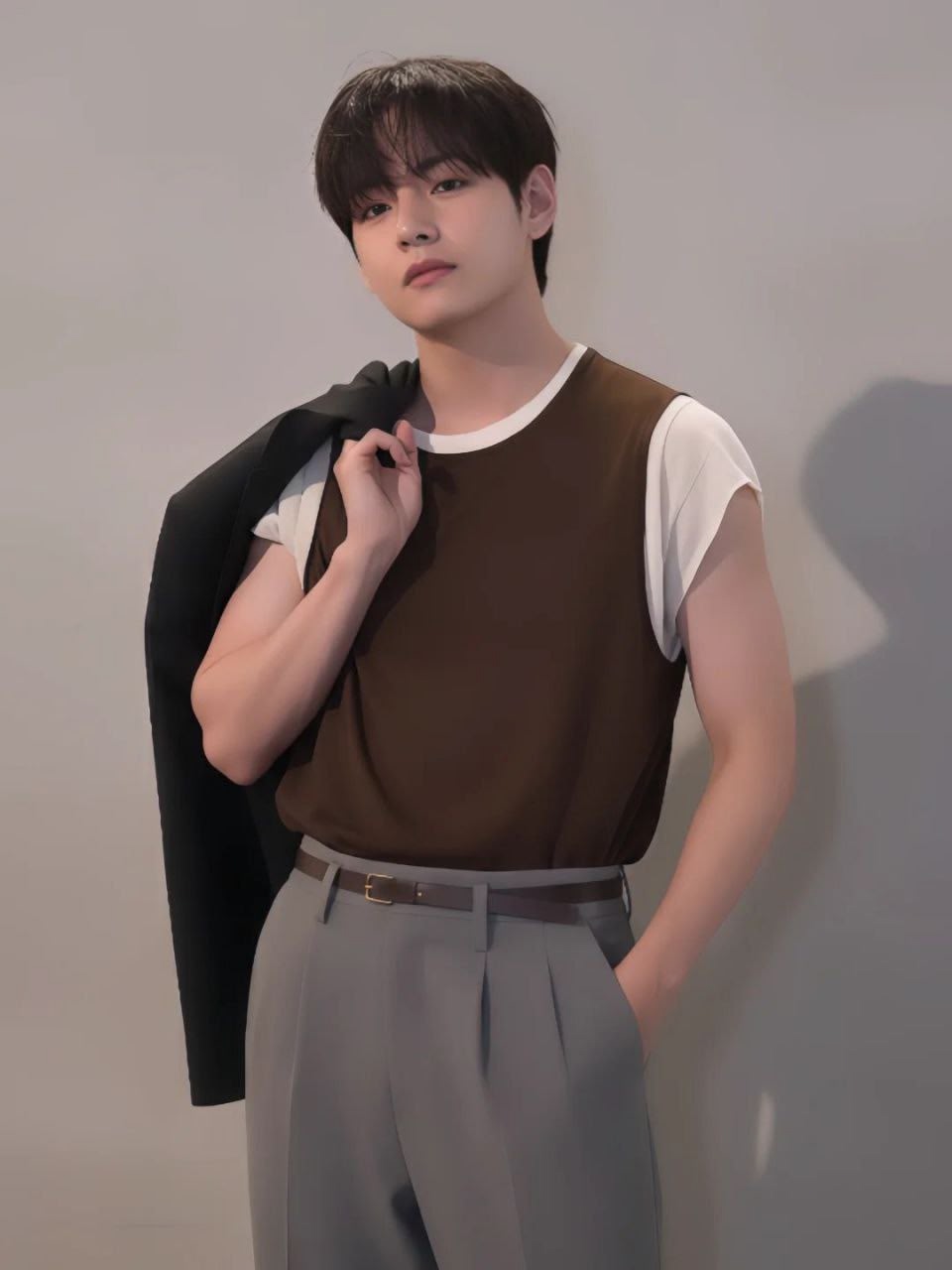 По проспекту, а где-то околицей