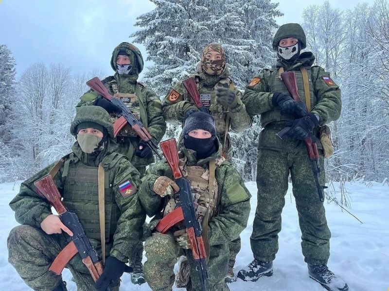 Защитникам России