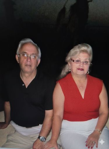 Жила, как будто время - вечный дар