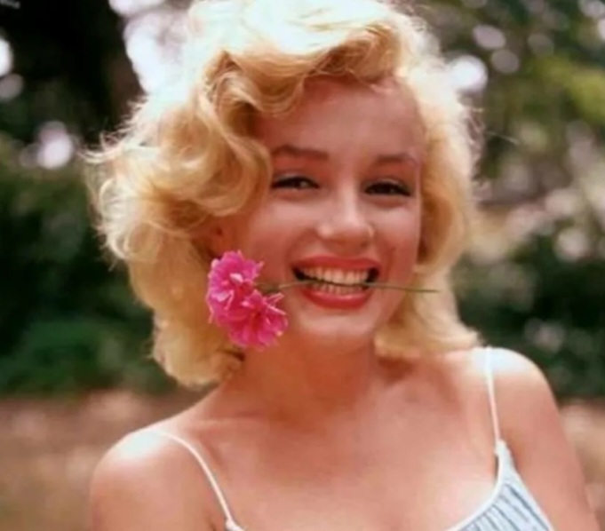 Красивые и Не красивые