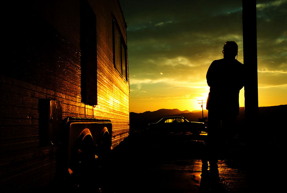 Порою нас тоска одолевает