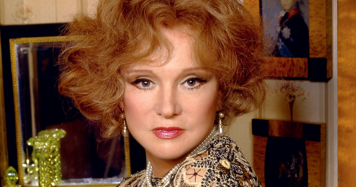 Людмиле Гурченко