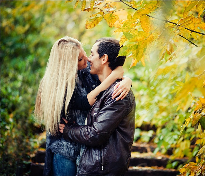 А мужчины влюбляются осенью