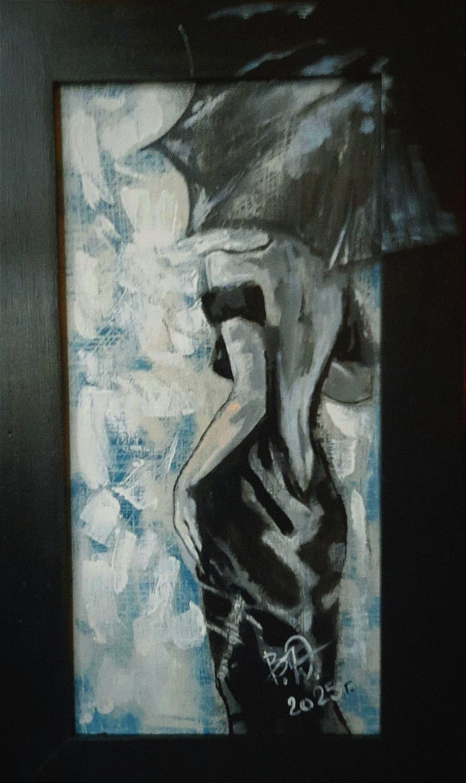 Не спасают слова и объятья