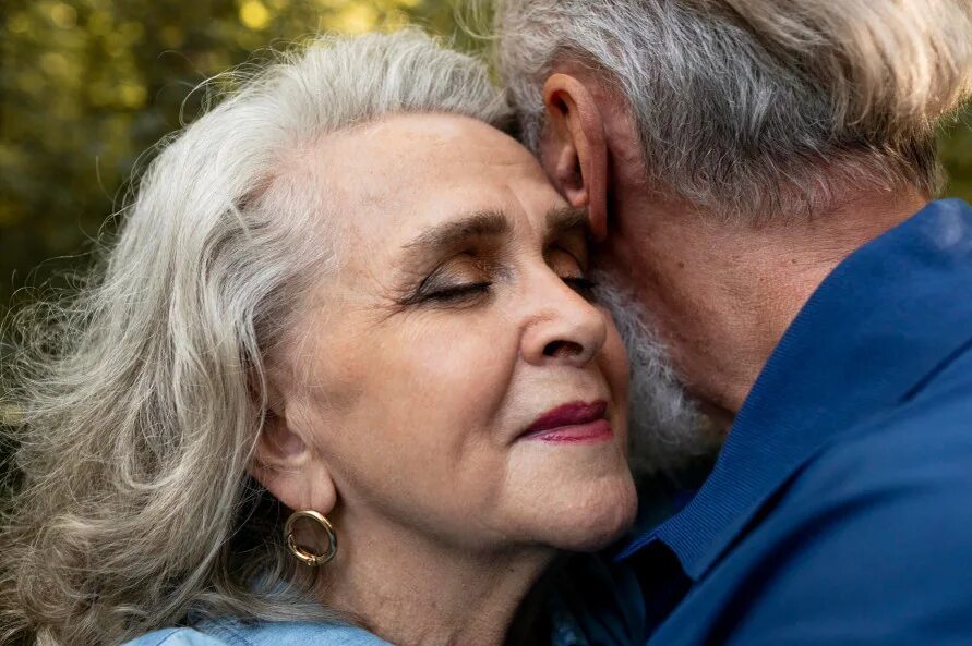 Поздняя любовь - песня