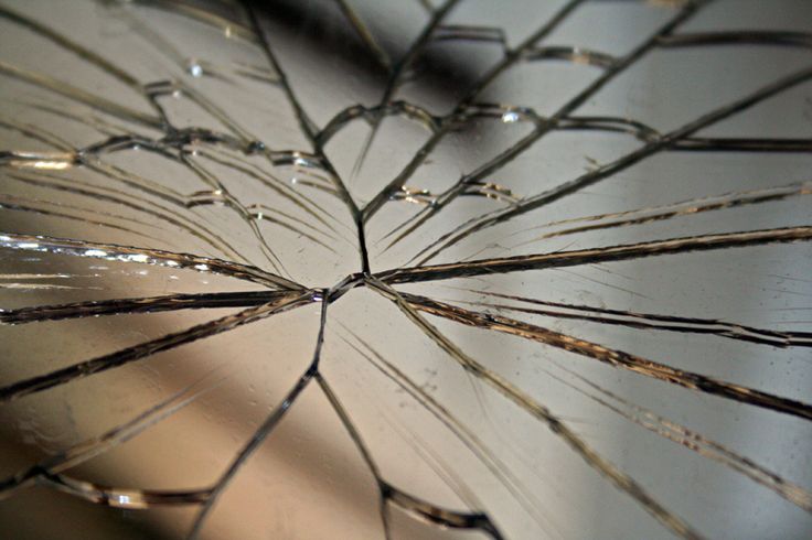 Разбитые зеркала...