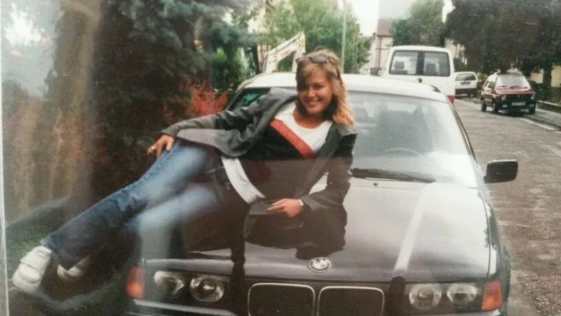 девочка на папиной машине